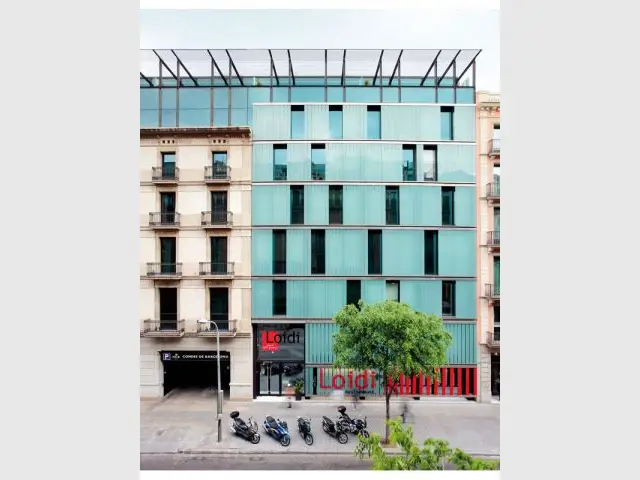 Agrandissement de l'Hôtel Condes barcelone