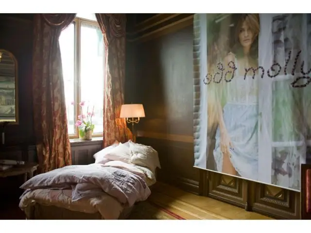 Lin et motifs floraux - helena christensen/oddmolly