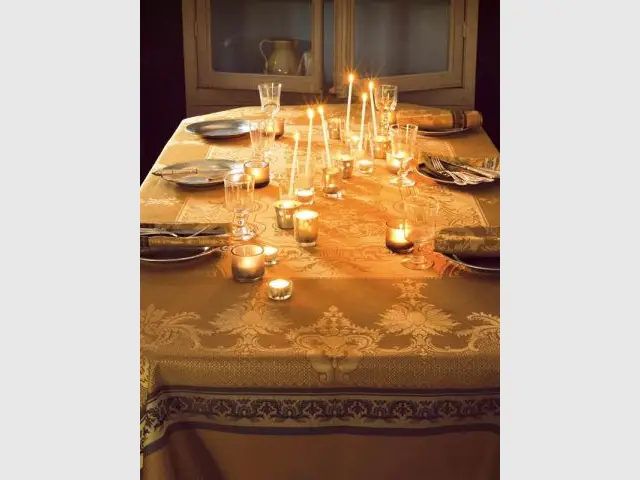 Tablée royale - nappe