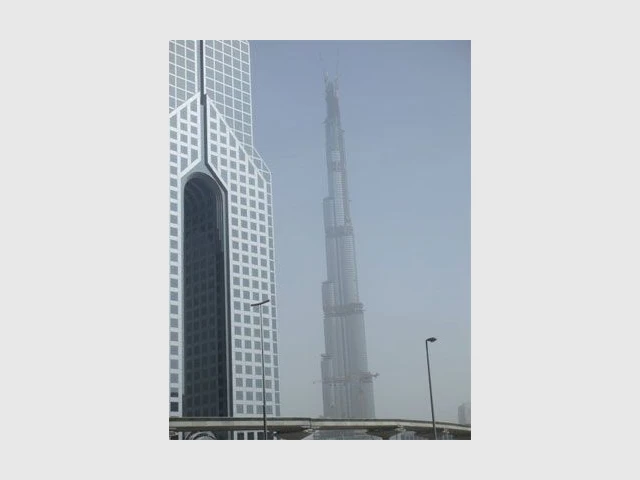 Une tour dans les nuages - burj dubai