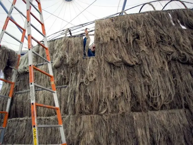 Travail manuel - habitat en lin