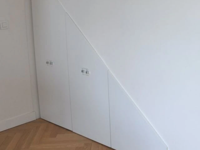 Après - rangement sous escalier