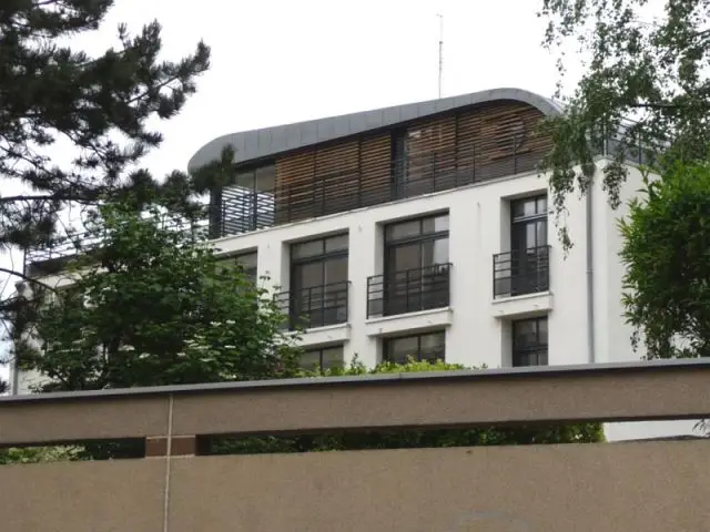 Vue depuis le canal - maison sur toit paris