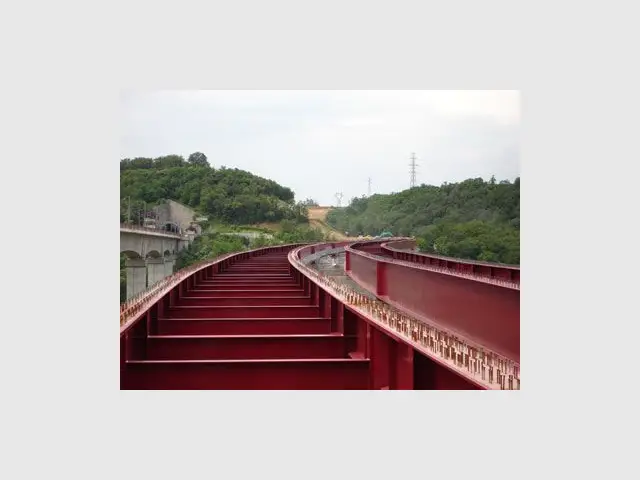 Un tracé en forme de S - viaduc cotiere près de lyon