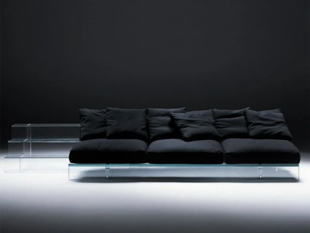 sofa de verre