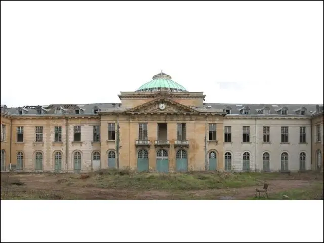 L'hôpital dans son état actuel - hôpital Royal Richaud Versailles