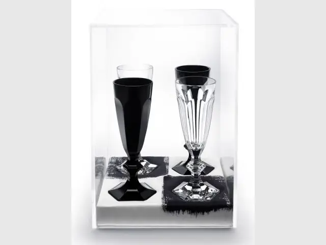 Jeu de dames en noir n°1 - Baccarat Starck