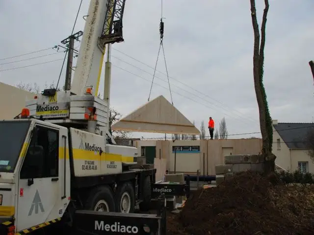 Un des derniers élements - Maison kit Streif