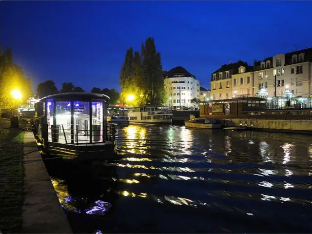 Le D'Ô - Nantes la nuit - Bâteau hôtel le D'Ô