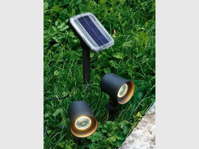 Spots solaires - Luminaires jardin