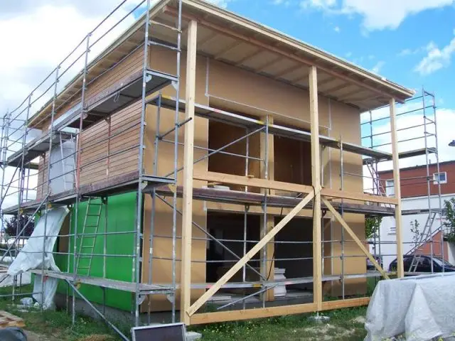 Maison en travaux - maison paille