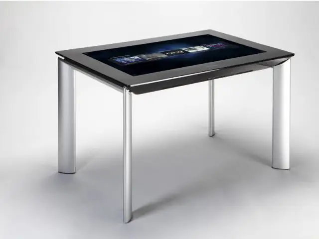 Une table futuriste - ces 2012