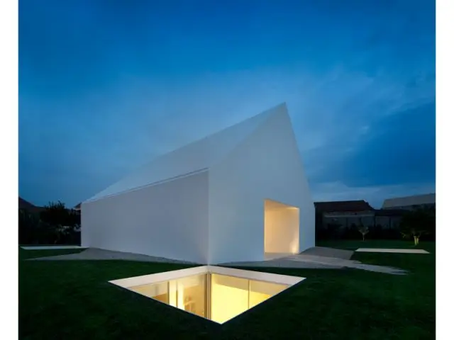 Villa à Leiria - la nuit - 9 architectes / 9 propositions