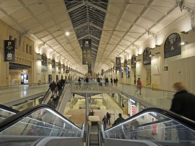 Circulation verticale - gare saint lazare