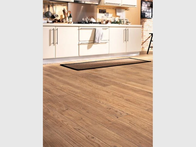 Le parquet en bois massif ou contrecollé - Quel sol pour ma cuisine ?