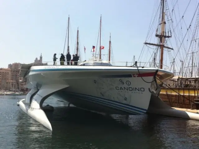 Dans le Vieux-port de Marseille - planetsolar