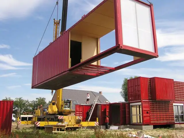 Ouvertures pour accéder à l'étage - Maison containers