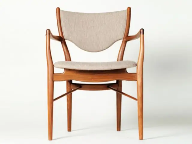 Chaise 46 - Finn Juhl