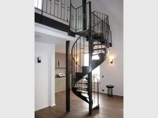 Un escalier hélicoïdal - loft