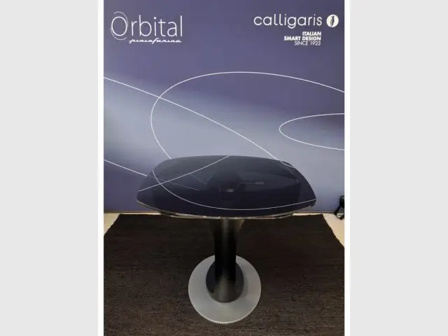 La table Orbital - Boutique Calligaris