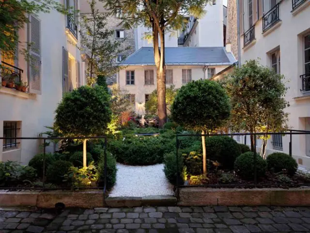 Vue du dessus, de nuit - Jardin rue de Seine