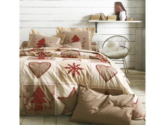 Une parure de lit aux motifs patchwork - Sélection esprit chalet