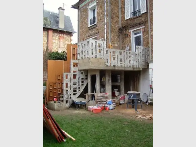 Structure béton - escalier meulière