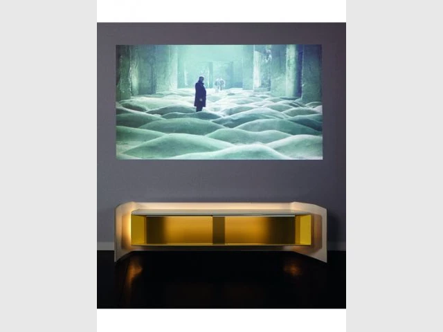 Un Home Cinema dans un meuble - Table Wide