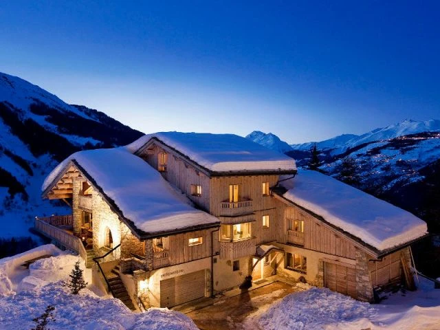 Vue du chalet Yellowstone la nuit - Chalet Yellowstone