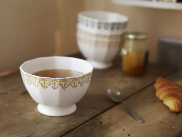 Un bol traditionnel pour le café au lait - Sélection petit déjeuner