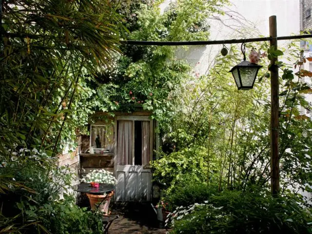 Une terrasse de poche - Carnet de travail d'un jardinier paysagiste