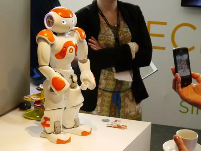 Nao, le robot - expo Cetelem