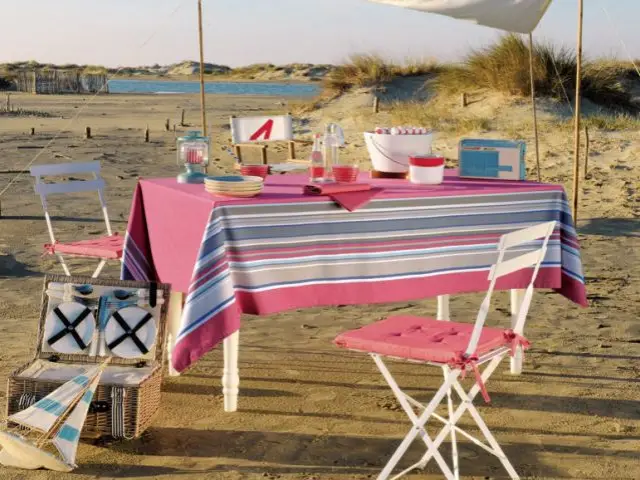 Un rose glacé pour une table gourmande - Table d'été