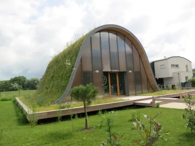 Une toiture végétale - maison vague