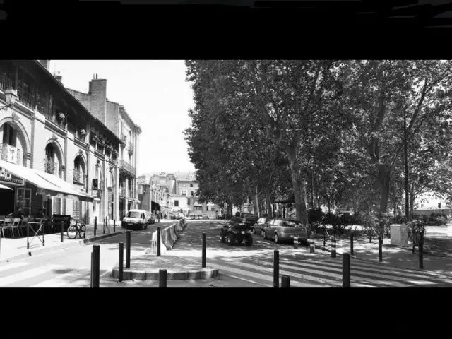 Place Saint-Pierre - aujourd'hui - toulouse centre ville