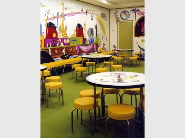 Salle de jeux  - Le paquebot France