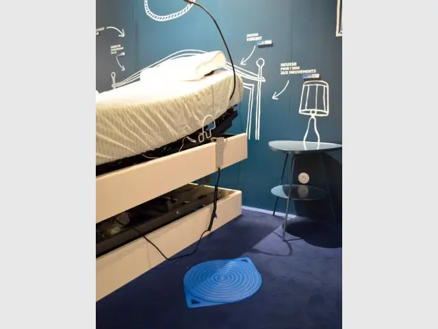 Une chambre équipée pour les personnes âgées - Expo Un appart automne'home