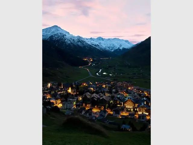 Intégration parfaite dans le paysage - Chedi Andermatt 