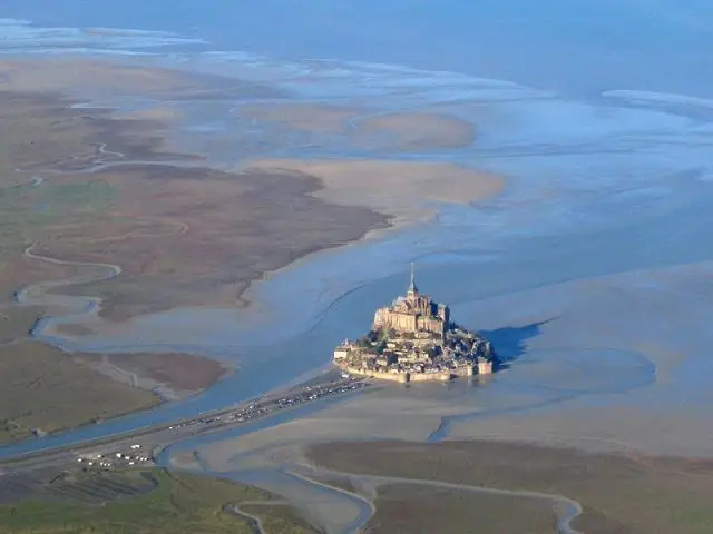 Mont Saint Michel vu d'avion