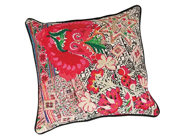 Coussin digital broderie