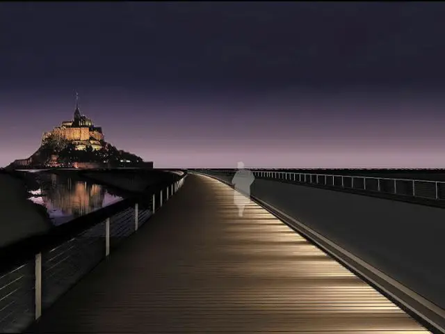 Une mixité des matériaux   - Pont passerelle du Mont-Saint-Michel  en construction