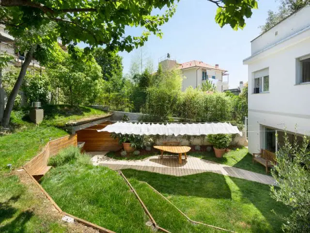 Fiche technique du chantier  - Jardin stratifié en Italie