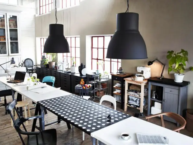 Salle à manger comme un atelier