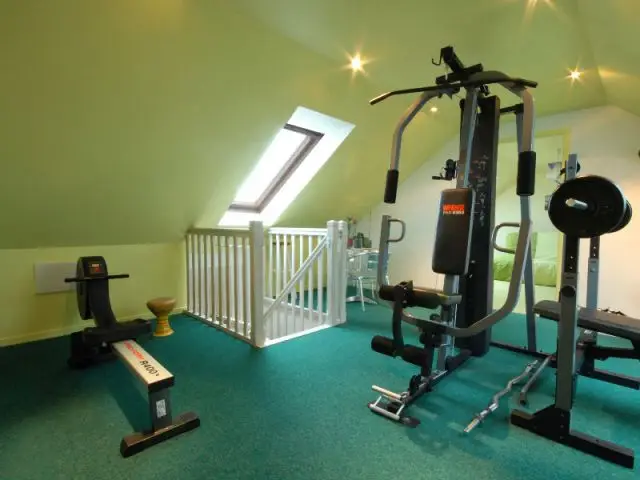 Salle de sport sous combles