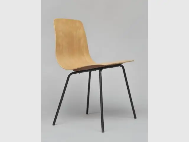 La chaise Papyrus  - Exposition 100 sièges français 1957 - 1961