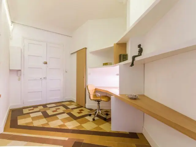 Un coin bureau aménagé sur mesure - Rénovation d'un apprtement des années 1940 à Montpellier