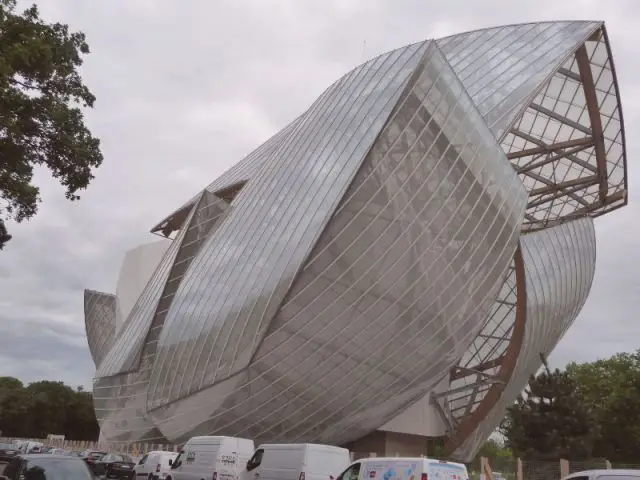 Nuage transparent - Fondation Louis Vuitton