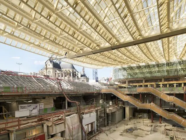 les halles et canopee 