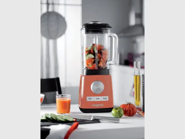 Un blender pour mixer les soupes chaudes et froides - Autour de la soupe