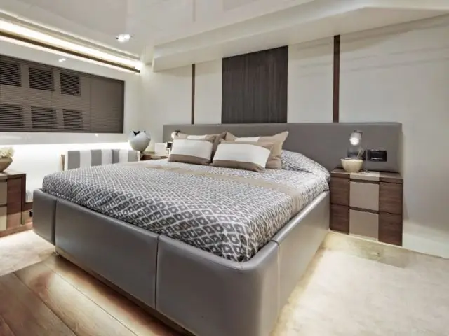 Une "master bedroom" digne d'un grand hôtel - Yacht Pearl 65